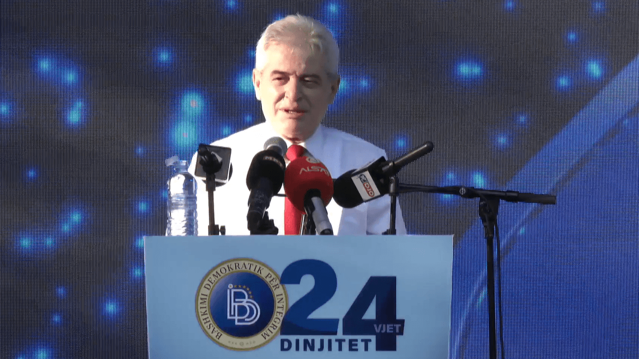24 vjetori i BDI-së, Ahmeti: Jemi për Maqedoninë në BE, për një shtet të përbashkët