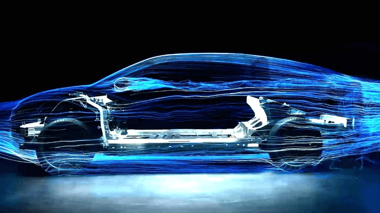 Ford “teston fshehurazi” kamionçinën elektrike prej 30 mijë dollarësh, dalja në treg pritet në vitin 2027