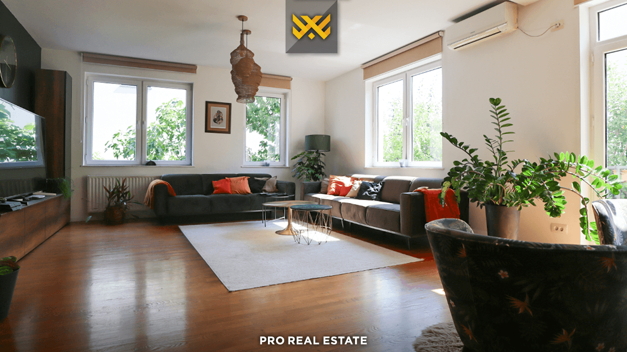 Shtëpi 750m² në shitje në Veternik - hapësirë e madhe për jetesë familjare #12409