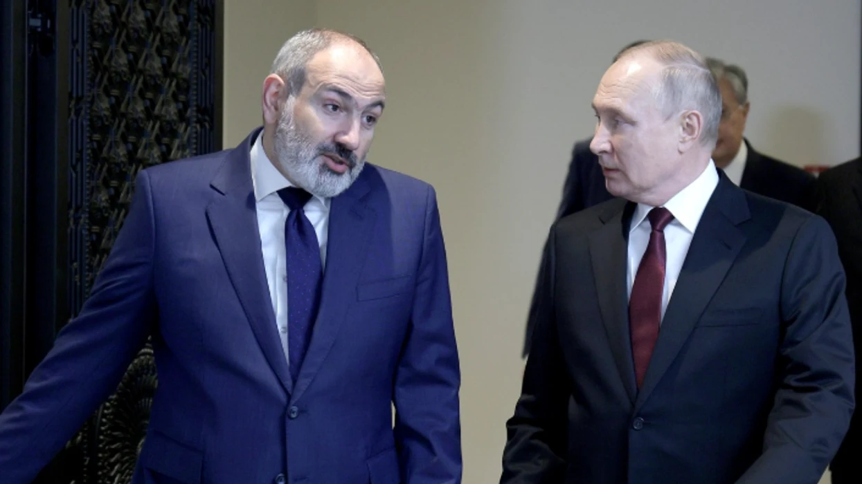 Pas fitores në zgjedhjet parlamentare, kryeministri armen tallet me Putinin