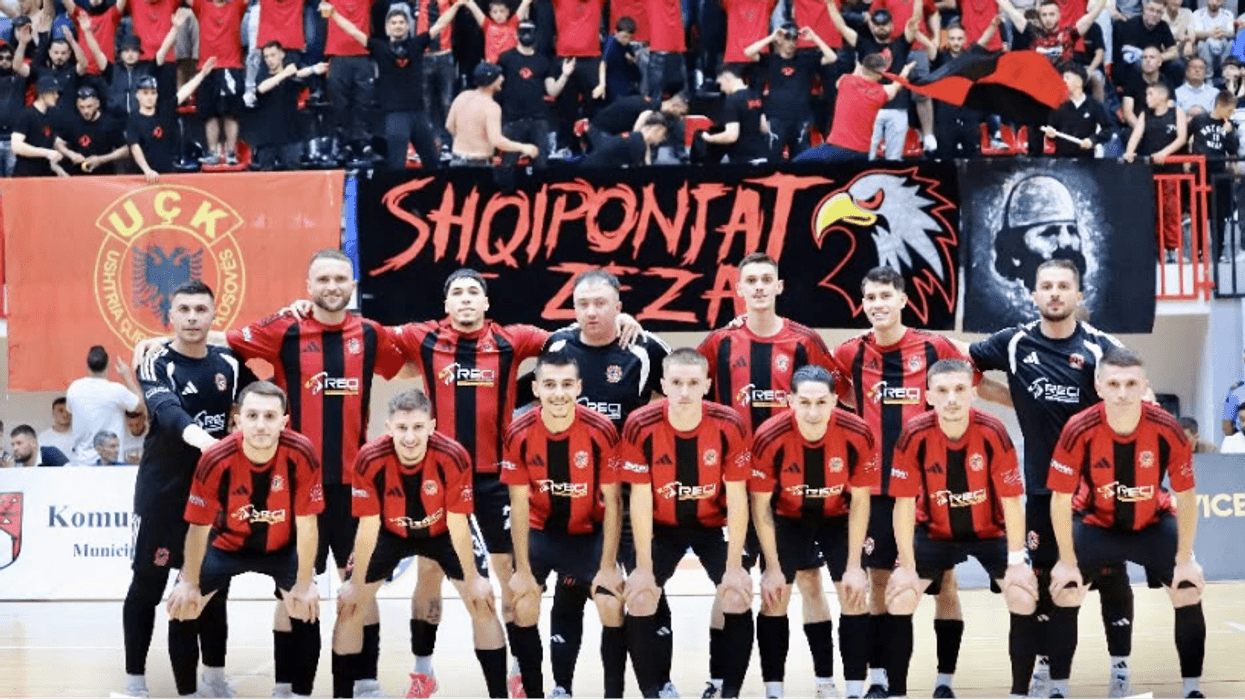 Drenica shpallet kampione e Kosovës në futsall Drenica shpallet kampione e Kosovës në futsall