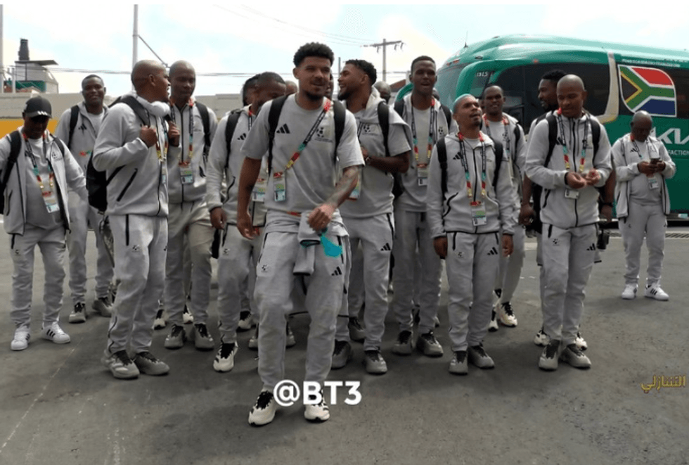 Lojtarët e Afrikës së Jugut bëhen hit para ndeshjes hapëse t