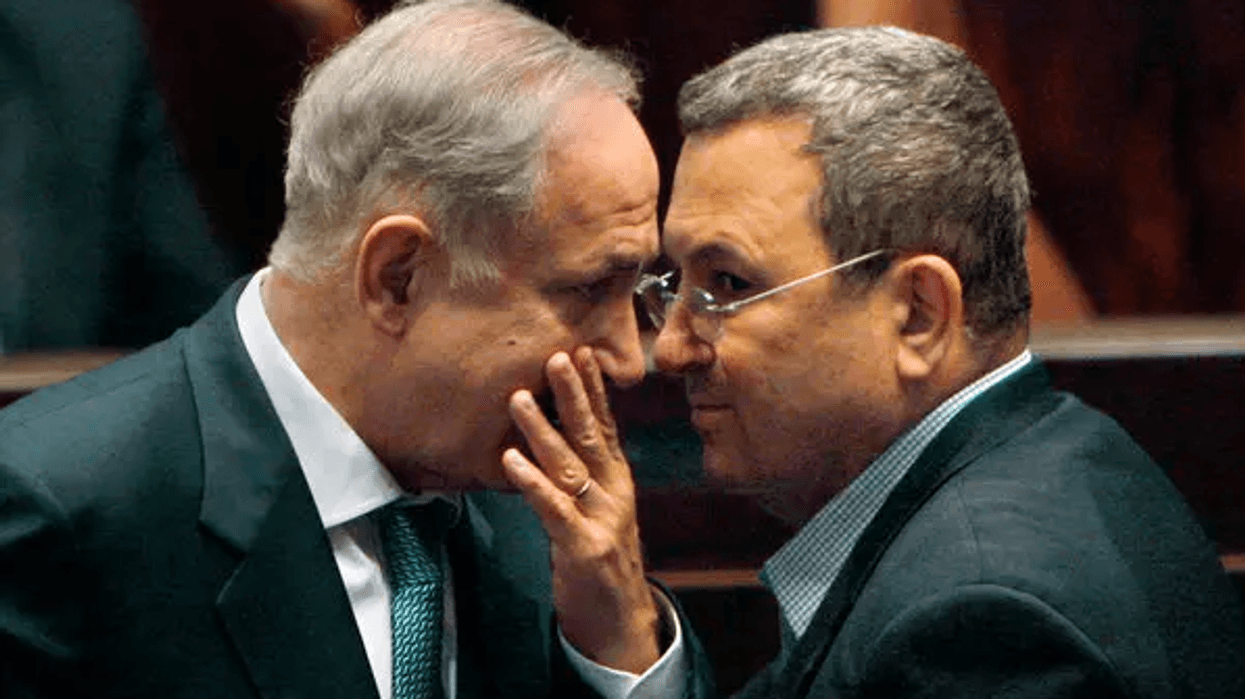 Ish-kryeministri izraelit, Barak: Netanyahun duhet ta largojnë me shkopinj dhe gurë