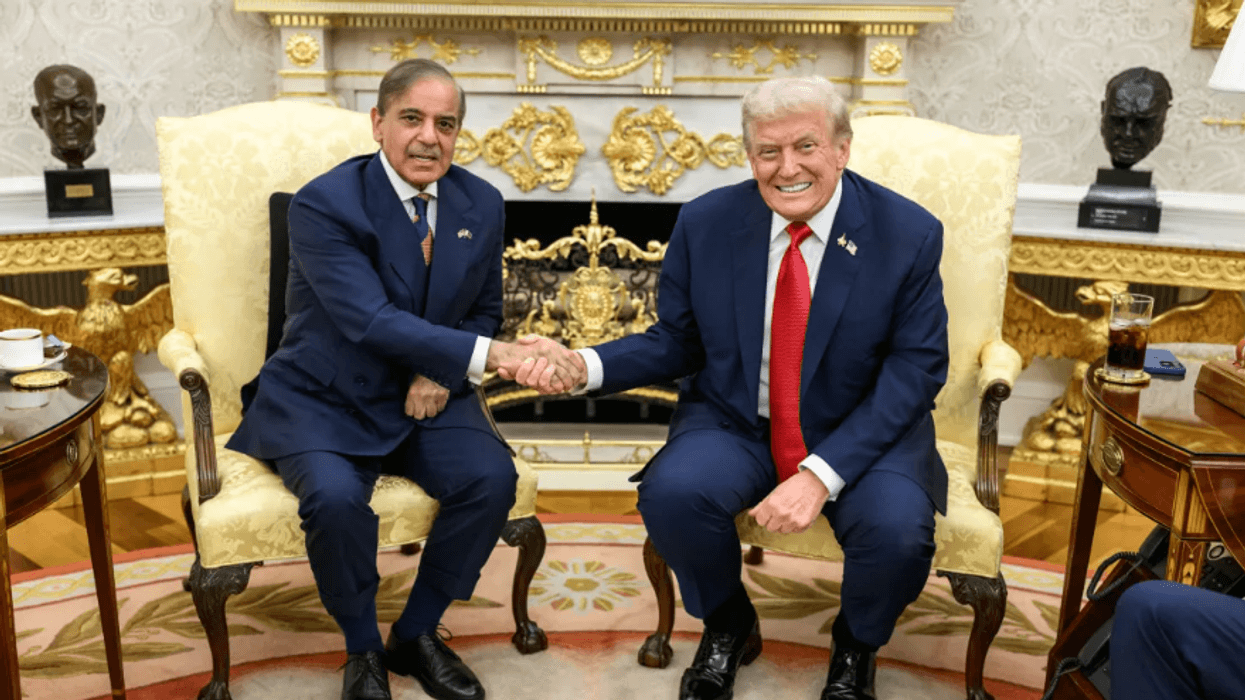 Irani dhe SHBA-ja arrijnë marrëveshje, thotë Trump dhe kryeministri pakistanez Irani dhe SHBA-ja arrijnë marrëveshje, thotë Trump dhe kryeministri pakistanez