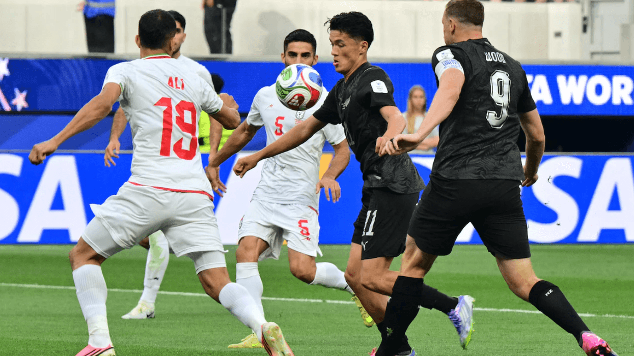 Spektakël me katër gola të shënuar, Irani dhe Zelanda e Re ndajnë pikët
