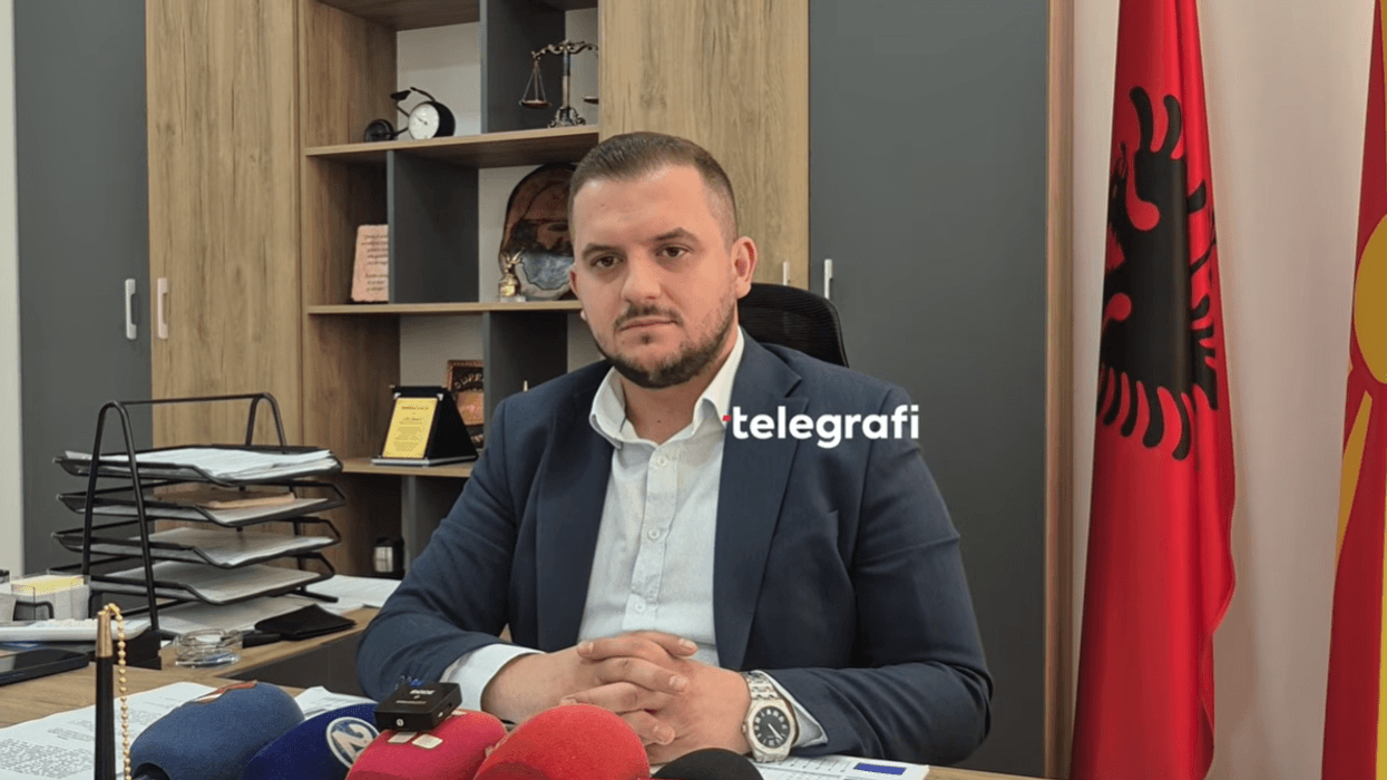 Qamili: Vendimi i vitit 2007 për emrat e rrugëve ishte gjysmak, tani po e zgjidhim sipas ligjit Qamili: Vendimi i vitit 2007 për emrat e rrugëve ishte gjysmak, tani po e zgjidhim sipas ligjit
