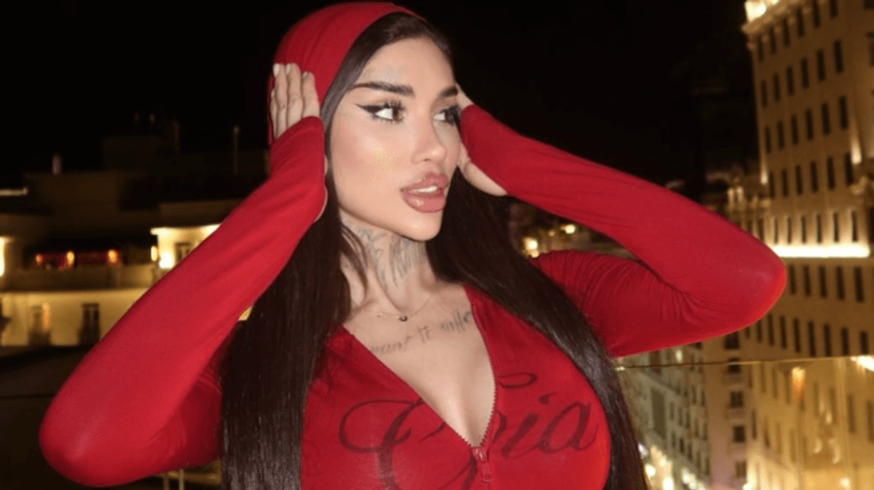 Bia Khalifa përfundon nën kujdes mjekësor, zbulon se pësoi sulm paniku Bia Khalifa përfundon nën kujdes mjekësor, zbulon se pësoi sulm paniku