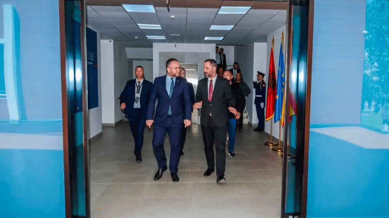 Nënshkruhet marrëveshje për pika dhe kontrolle të përbashkëta kufitare mes Maqedonisë së Veriut dhe Shqipërisë