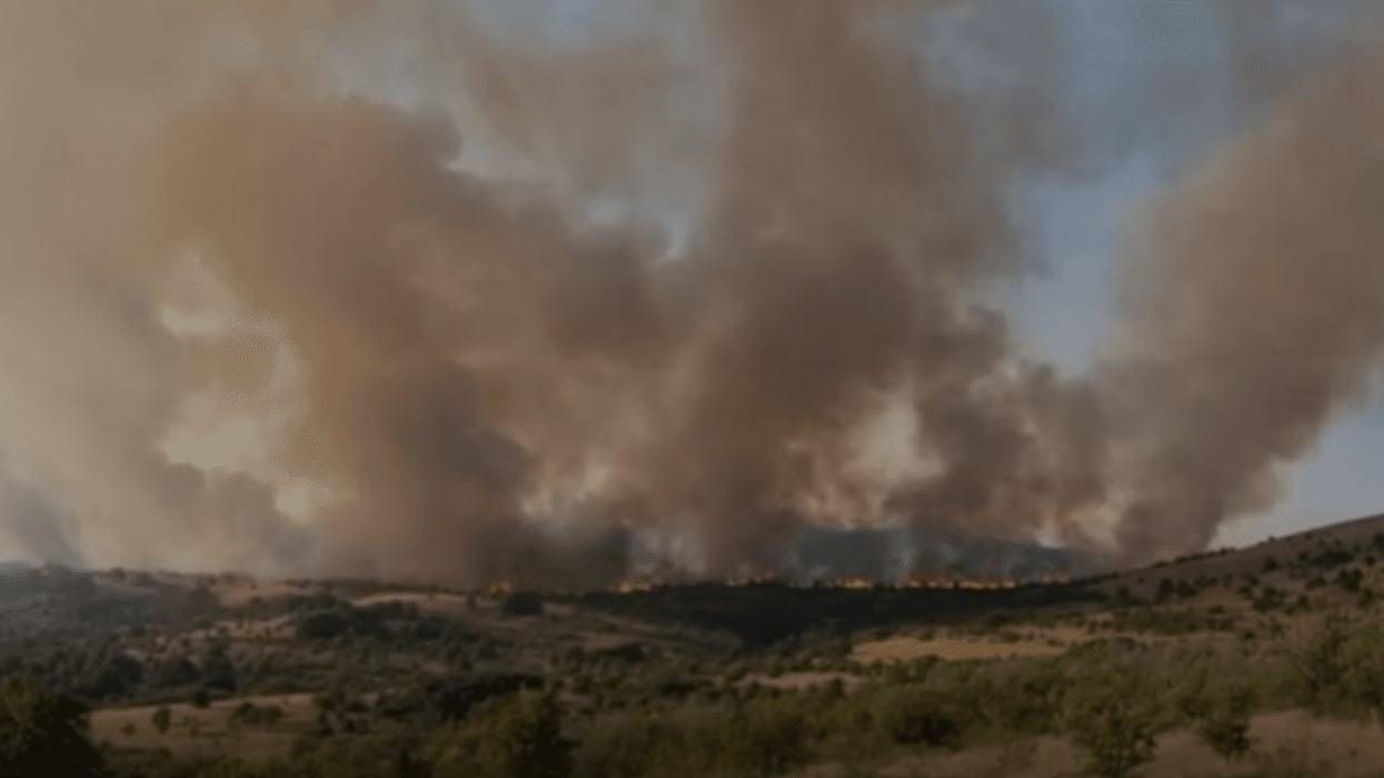 Pesë zjarre aktive në territorin e Maqedonisë së Veriut Pesë zjarre aktive në territorin e Maqedonisë së Veriut