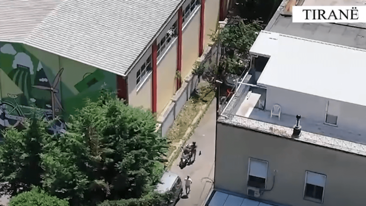 Arresohen 14 persona në Tiranë, dyshohet se shpërndanin drogë pranë shkollave