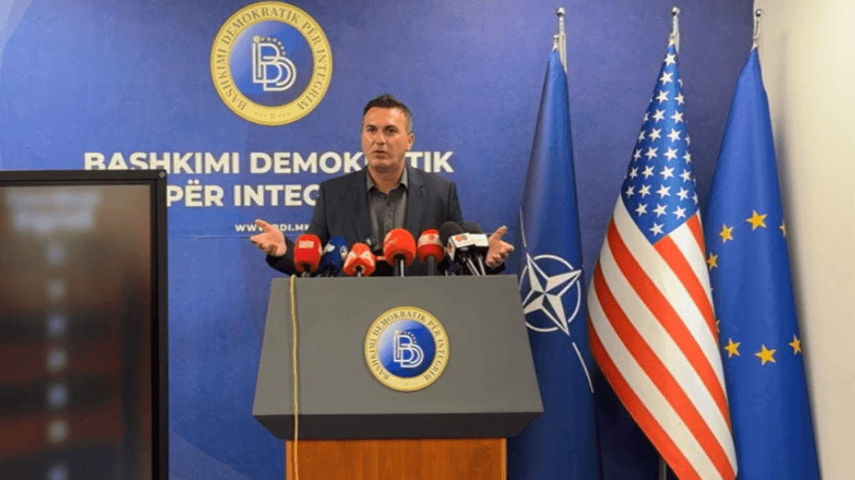 Ademi: OBRM-PDUKM po dikton emrat e ministrave shqiptarë Ademi: OBRM-PDUKM po dikton emrat e ministrave shqiptarë