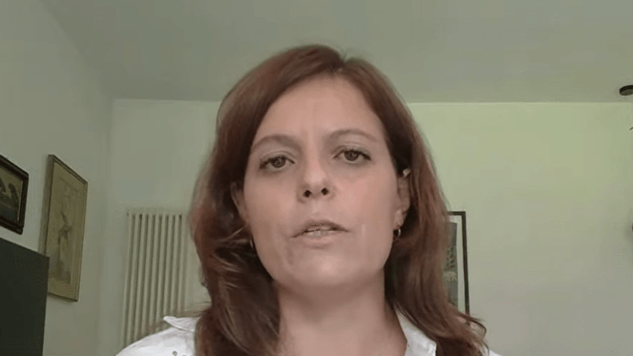 Kush qëndron pas projektit për Sazanin dhe Nartën? Flet eurodeputetja Ilaria Salis