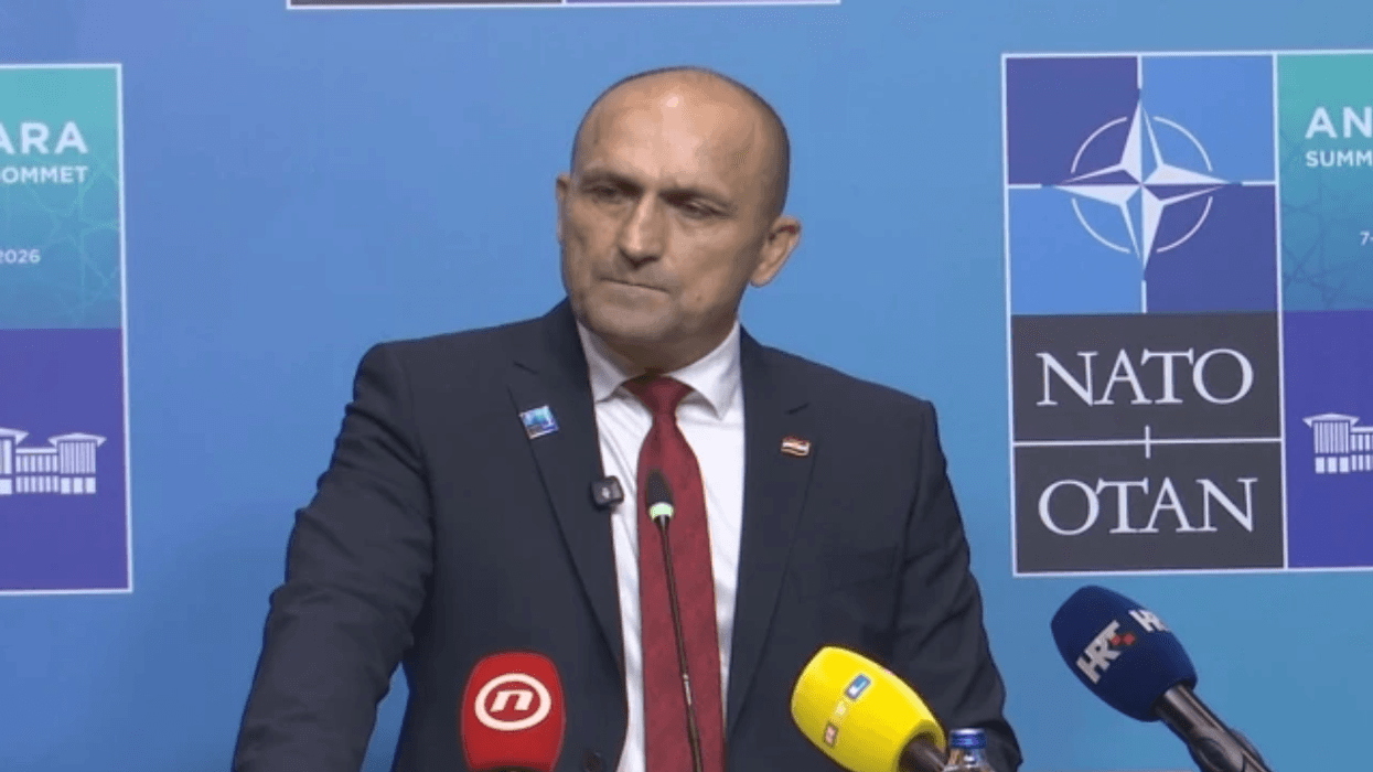 Kroacia planifikon rritjen e trupave në KFOR, Anushiq: Stabiliteti i Ballkanit Perëndimor mbetet kyç Kroacia planifikon rritjen e trupave në KFOR, Anushiq: Stabiliteti i Ballkanit Perëndimor mbetet kyç
