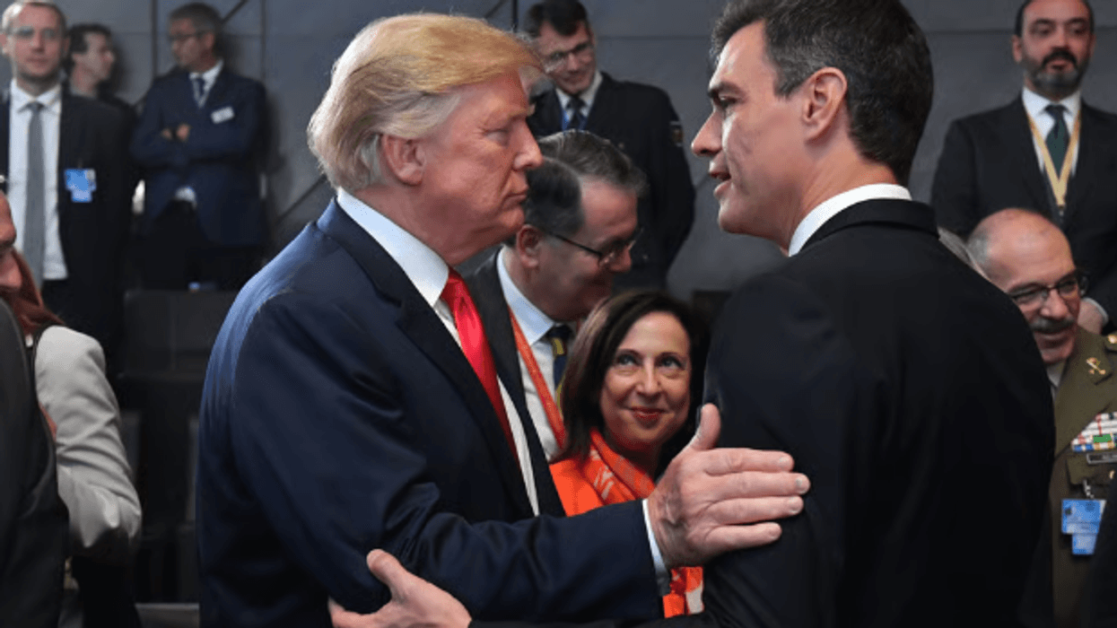 Trump tha se dëshiron të ndërpresë të gjithë tregtinë me Spanjën, erdhi përgjigjja nga Madridi