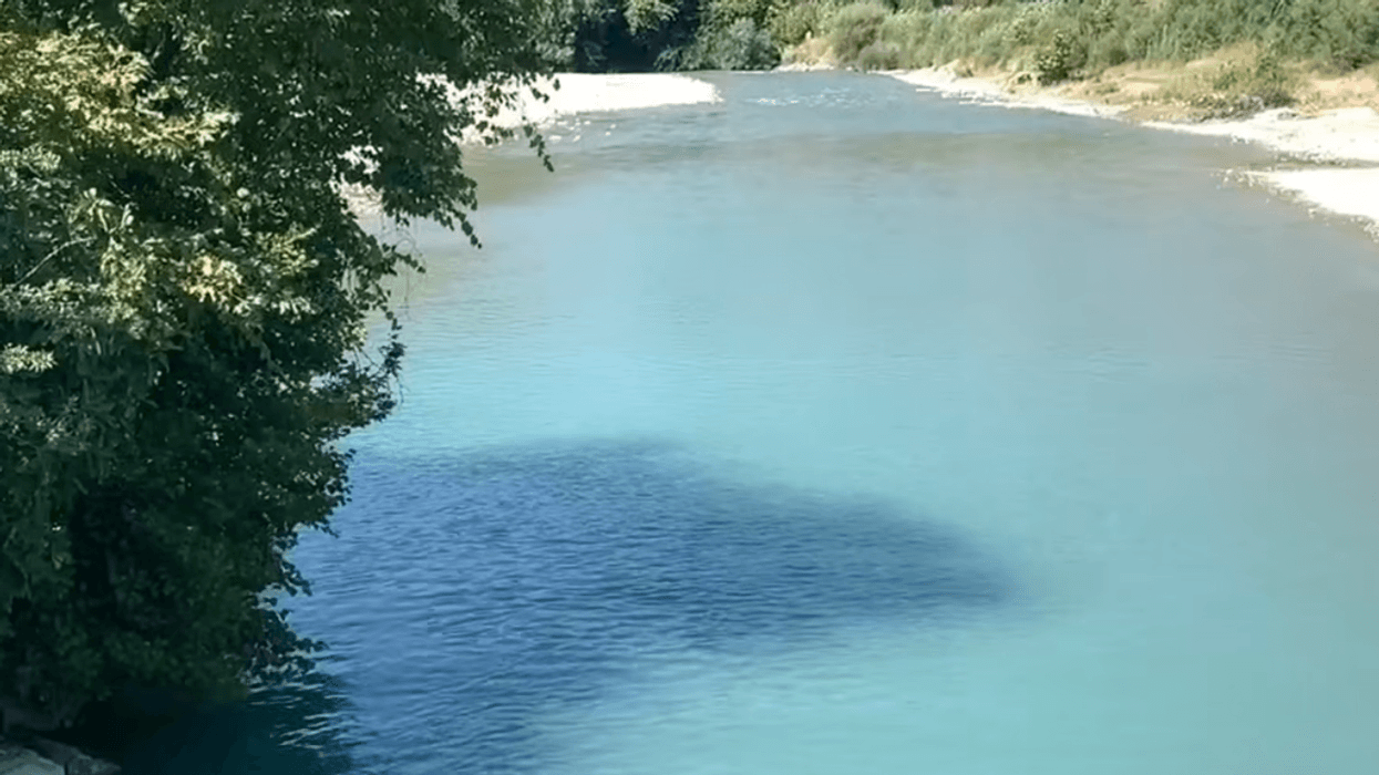 Ishte duke punuar në arë me babanë, ndërron jetë 15-vjeçari në Berat pasi hyri në lumë për t’u freskuar