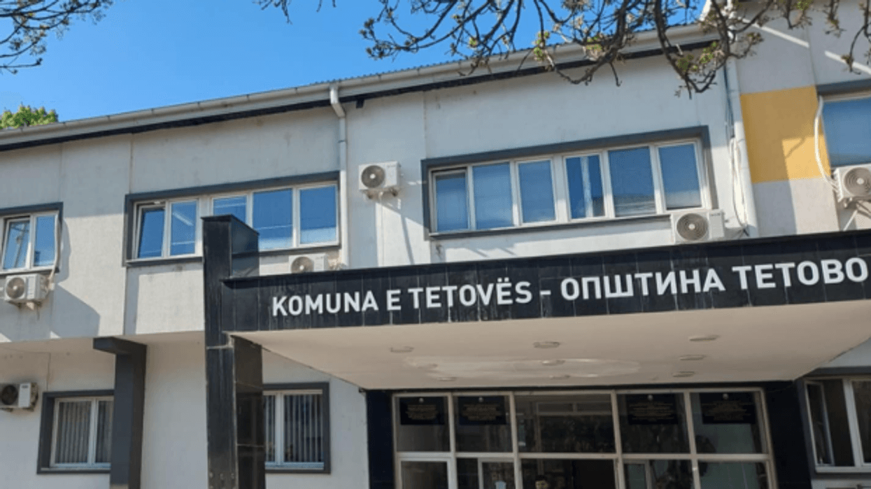 Tërhiqet nga rendi i ditës propozimi për emërtimin e rrugëve në Tetovë, këshilltarët e BDI-së nuk u kthyen në seancë Tërhiqet nga rendi i ditës propozimi për emërtimin e rrugëve në Tetovë, këshilltarët e BDI-së nuk u kthyen në seancë
