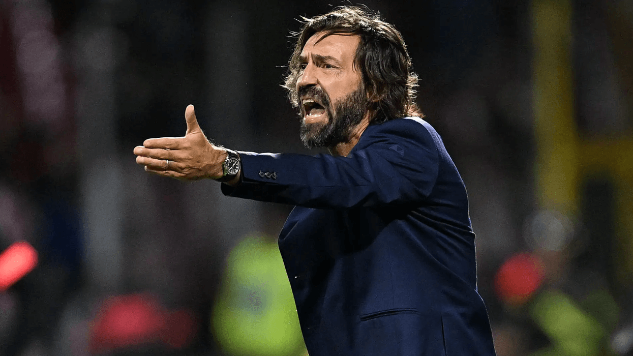Pirlo befason në garën për Italinë, Maldini e sheh si favorit për stolin e “Azzurrëve” Pirlo befason në garën për Italinë, Maldini e sheh si favorit për stolin e “Azzurrëve”