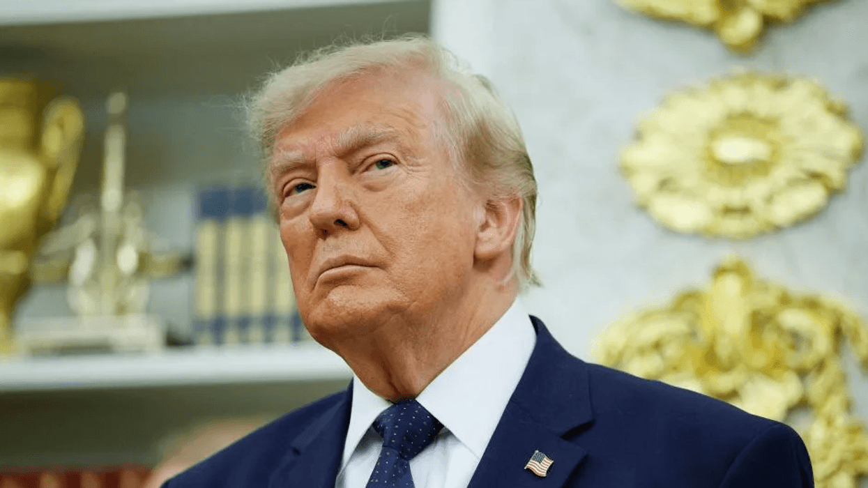 Trump kërcënon të godasë termocentralet dhe urat e Iranit javën tjetër, nëse nuk arrihet një marrëveshje Trump kërcënon të godasë termocentralet dhe urat e Iranit javën tjetër, nëse nuk arrihet një marrëveshje