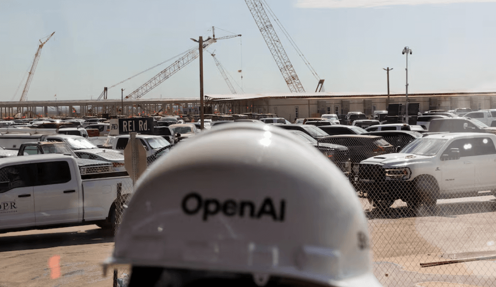 OpenAI po zhvillon pajisjen e parë inteligjente në formën e një altoparlanti