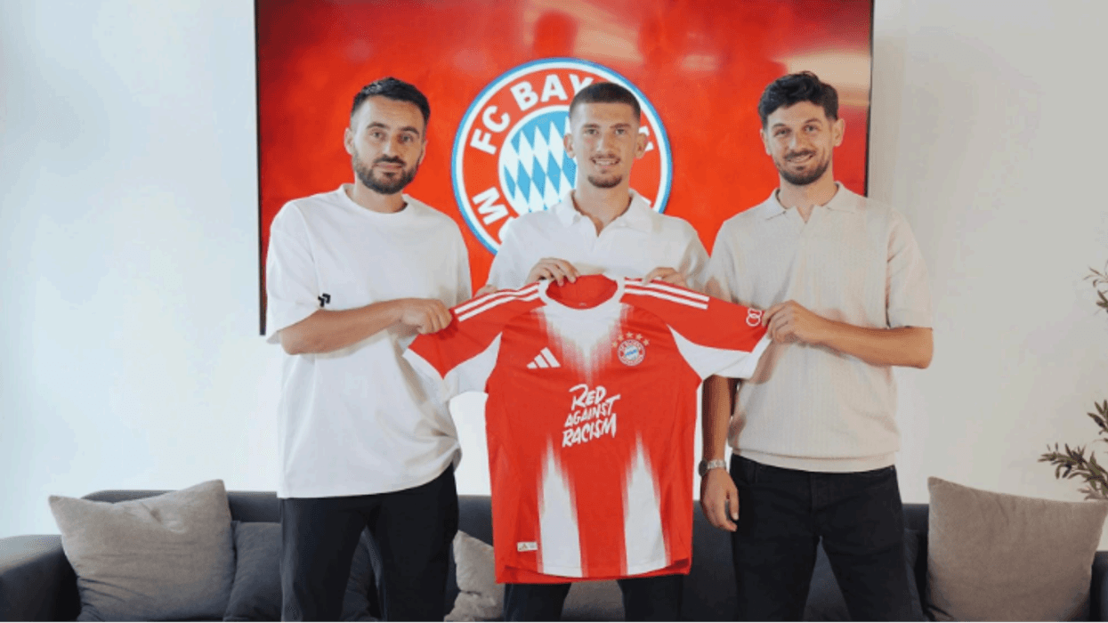 Ekskluzive/ Bayern Munich “rrëmben” super talentin kosovar, Lisian Thaçi firmos me gjigantin bavarez Ekskluzive/ Bayern Munich “rrëmben” super talentin kosovar, Lisian Thaçi firmos me gjigantin bavarez