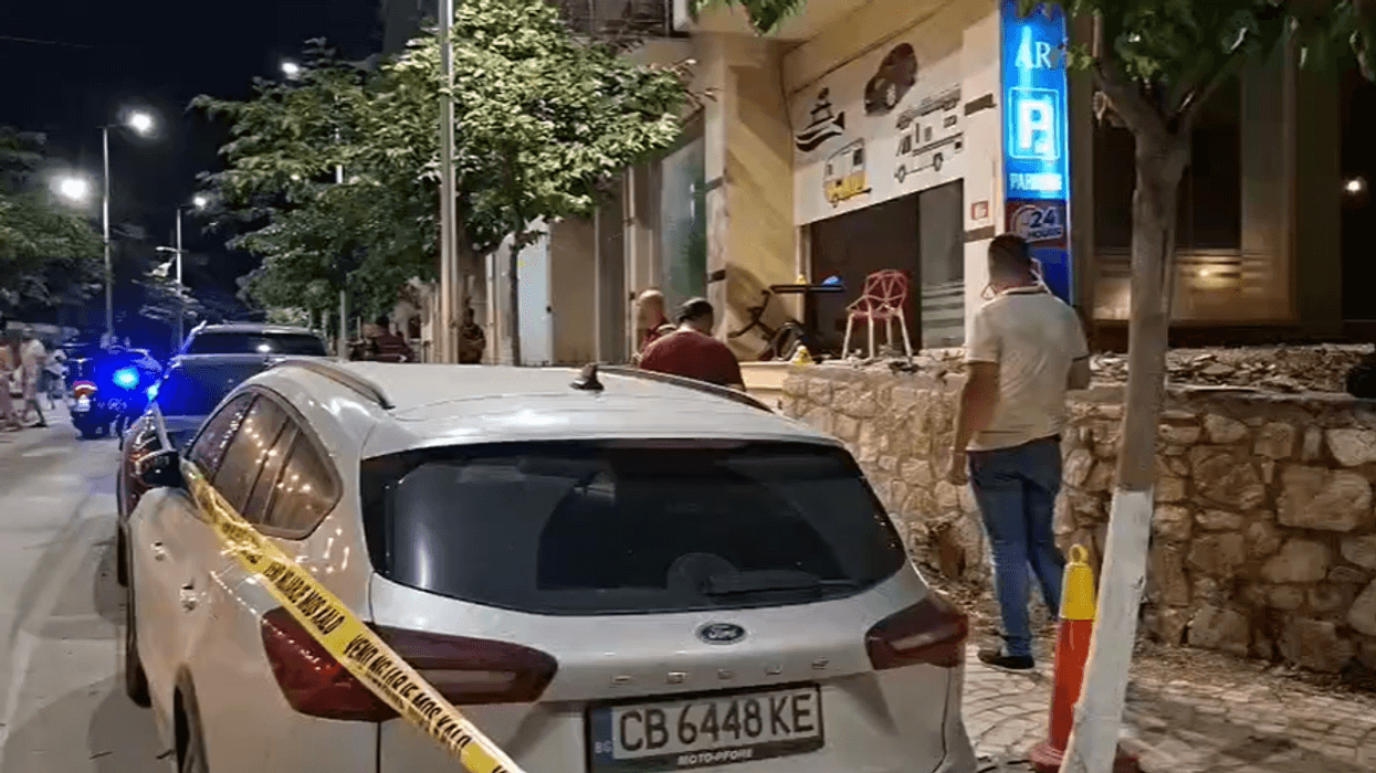 Atentat në Sarandë, plagoset rëndë një 52-vjeçar Atentat në Sarandë, plagoset rëndë një 52-vjeçar
