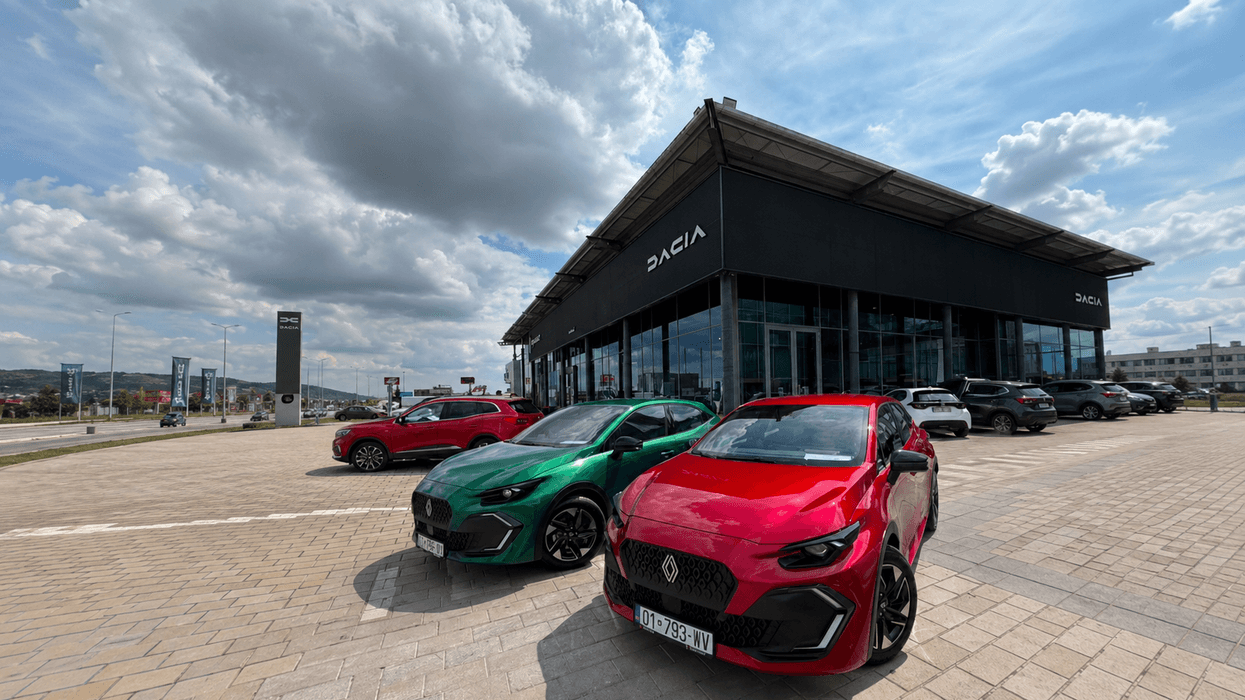 Zyrtare: Renault Clio VI, vetura më e shitur në Kosovë për gjashtëmujorin e parë të vitit 2026 Zyrtare: Renault Clio VI, vetura më e shitur në Kosovë për gjashtëmujorin e parë të vitit 2026