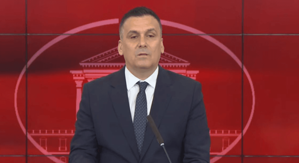 Ministri Hoxha: Pushteti lokal është linja e parë e përgjegjësisë për ndotjen e ujit në Gostivar