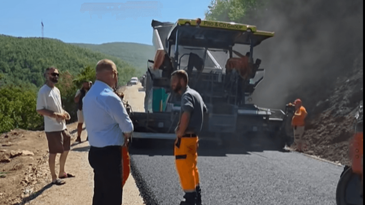 Nis asfaltimi i rrugës Kaçanik–Kërbliq