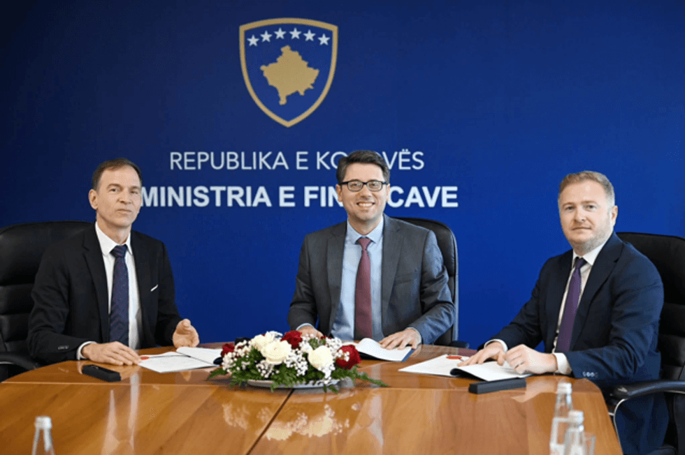 Ministria e Financave nënshkruan grant prej 5 milionë euro me Bankën Gjermane për Zhvillim për investime në rrjetin e transmisionit