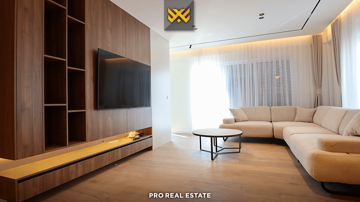 Penthouse në shitje në Bregun e Diellit – hapësirë, pamje dhe tarracë prej 183m² #16235