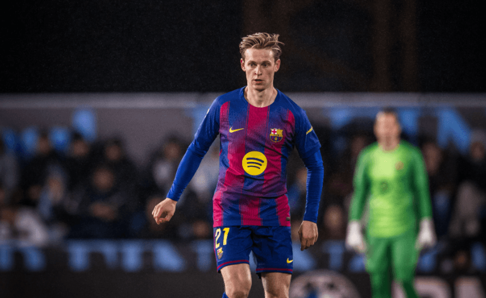 Barcelona njofton dëmtimin e rëndë të De Jong