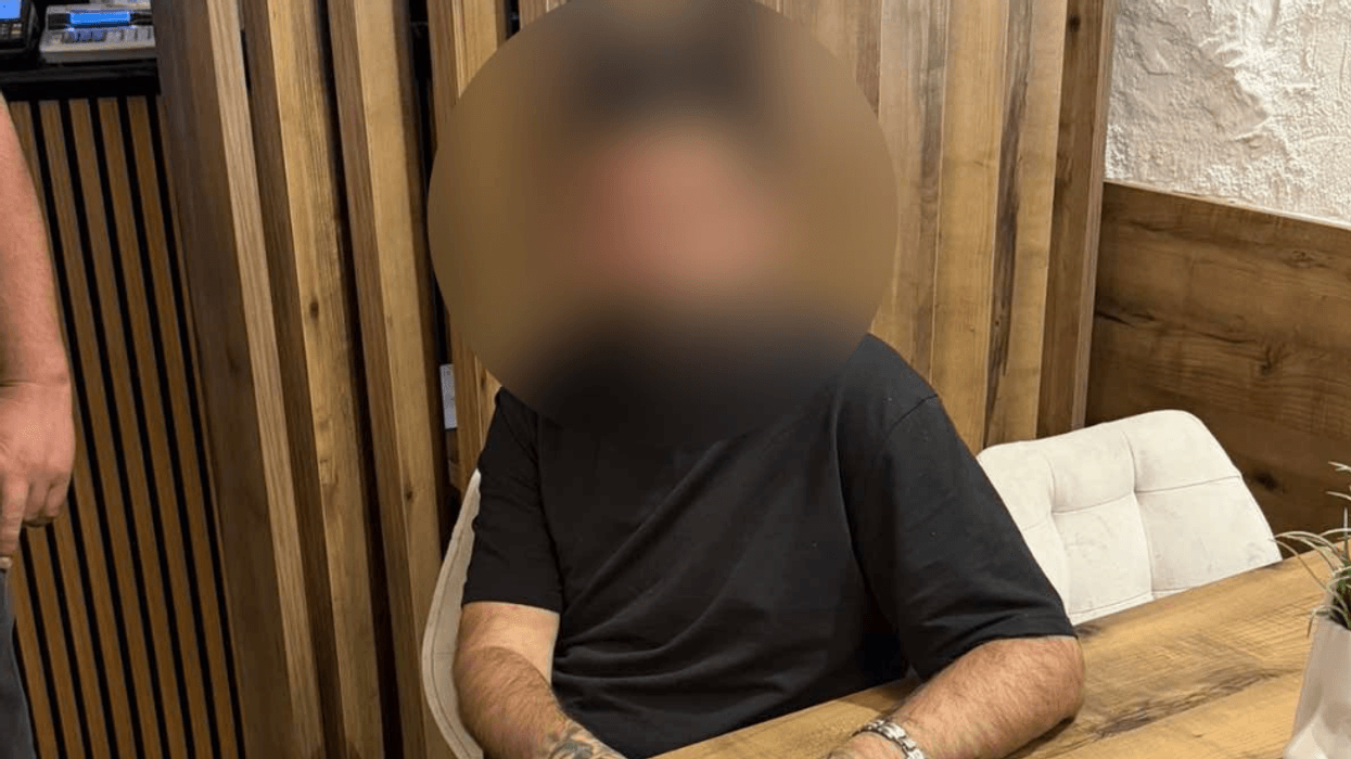 Mashtroi një grua nga Kumanova se me 9 mijë euro do t'i sigurojë pasaportë të huaj, ndalohet 32-vjeçari
