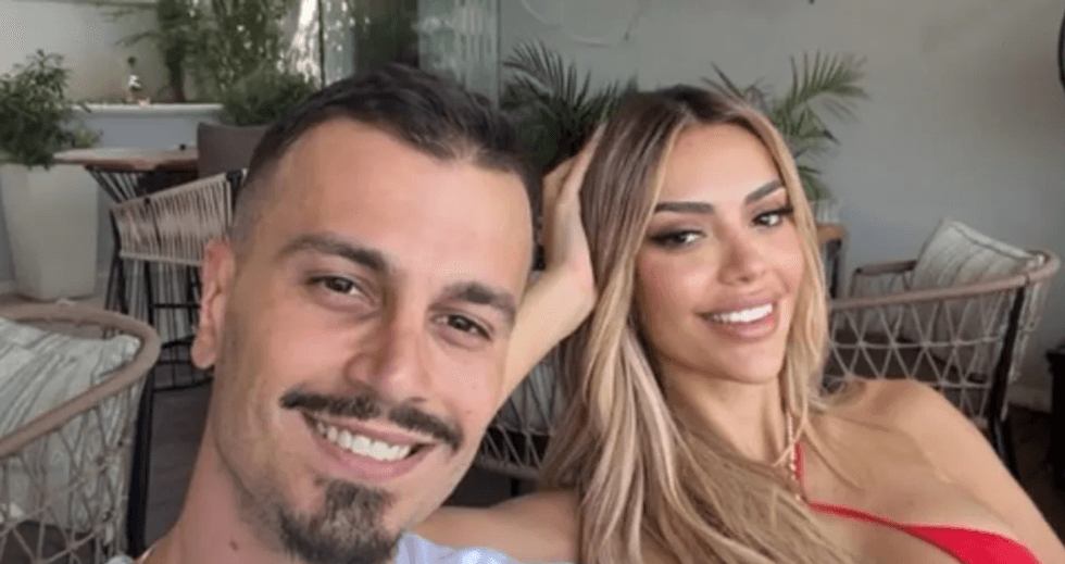 Mateo dhe Brikena vazhdojnë lidhjen, shijojnë pushimet së bashku në jug të Shqipërisë