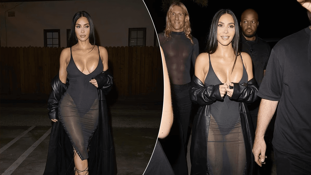 Kim Kardashian tërheq vëmendjen me një veshje provokuese në Los Angeles Kim Kardashian tërheq vëmendjen me një veshje provokuese në Los Angeles