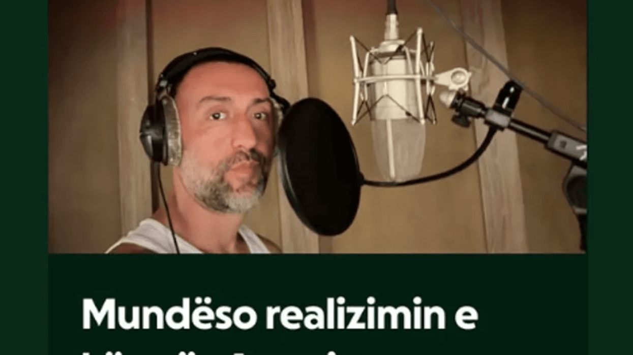 Reperi G-Bani hap GoFundMe për projektin e tij më të ri muzikor Reperi G-Bani hap GoFundMe për projektin e tij më të ri muzikor