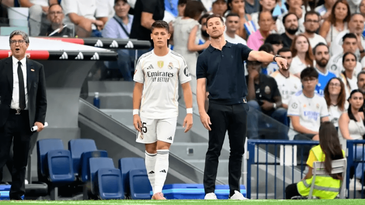 Arda Guler ishte arsyeja që pesë yje të Real Madridit nuk e donin më Xabi Alonson Arda Guler ishte arsyeja që pesë yje të Real Madridit nuk e donin më Xabi Alonson