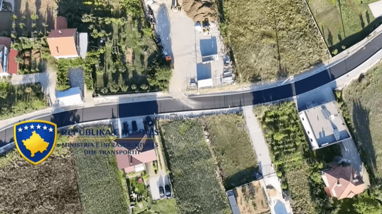 “Investim 939 mijë euro” – Basha njofton për rehabilitimin e rrugës Suharekë–Peqan “Investim 939 mijë euro” – Basha njofton për rehabilitimin e rrugës Suharekë–Peqan