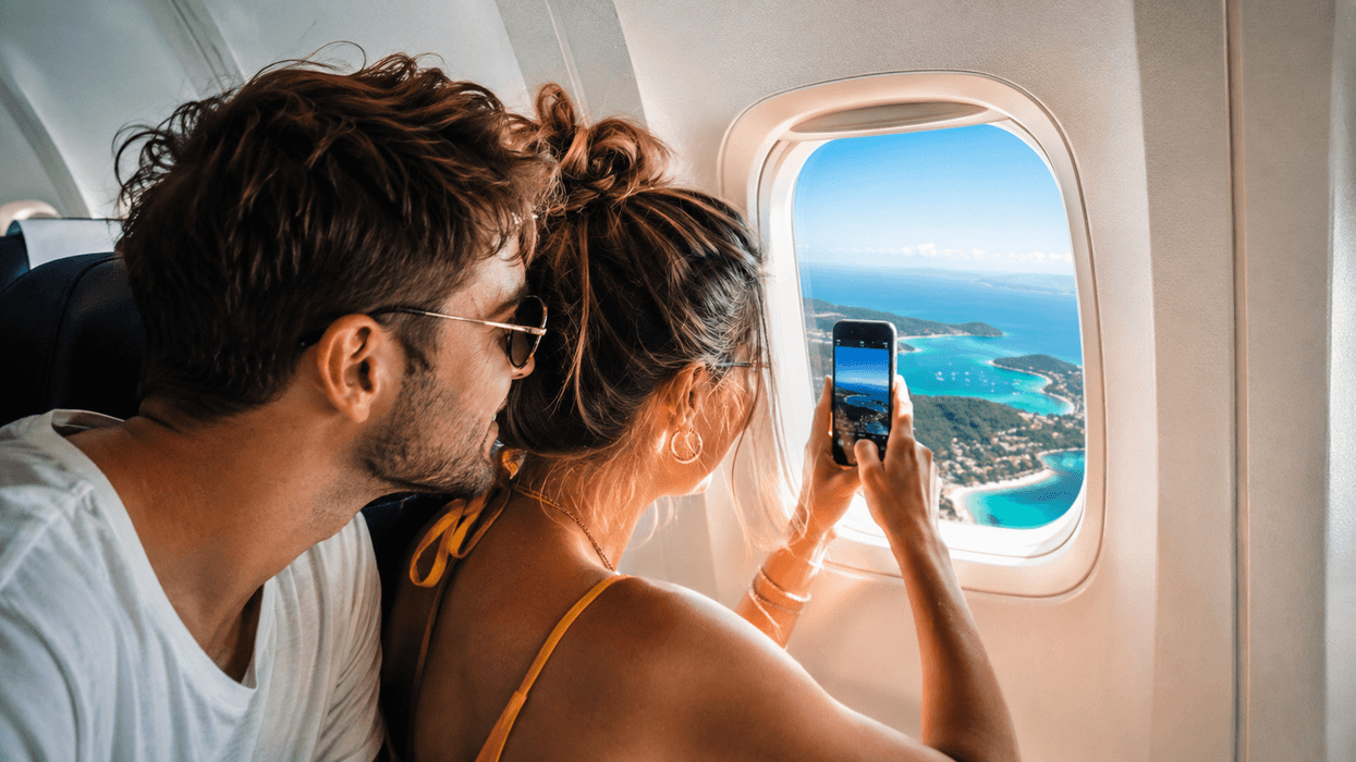 Fotot nga dritarja e avionit mund të duken mahnitëse: 3 mënyra për t’i bërë spektakolare