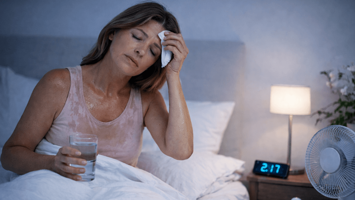 Tableta e re kundër afsheve të nxehta: Lehtëson edhe djersitjet e natës gjatë menopauzës Tableta e re kundër afsheve të nxehta: Lehtëson edhe djersitjet e natës gjatë menopauzës