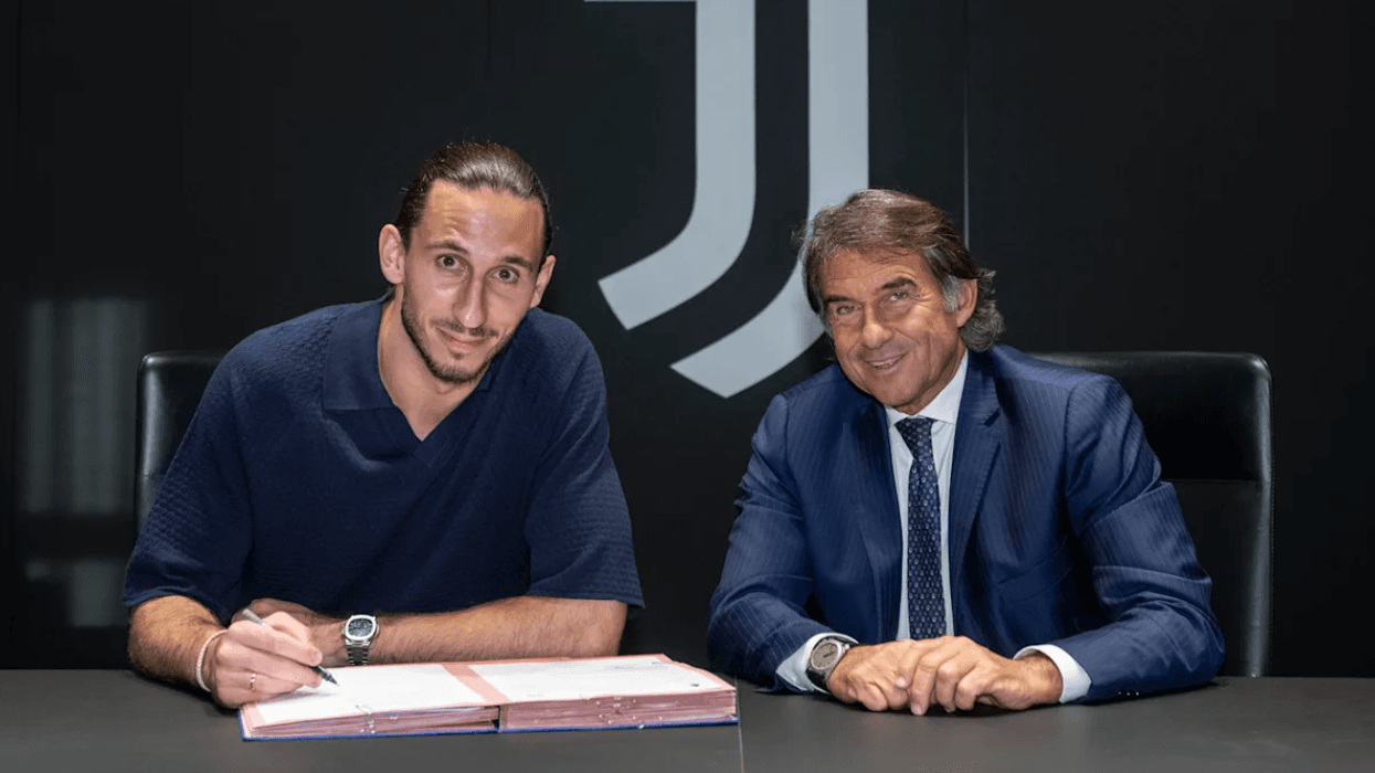 Zyrtare: Kamil Grabara i bashkohet Juventusit Zyrtare: Kamil Grabara i bashkohet Juventusit