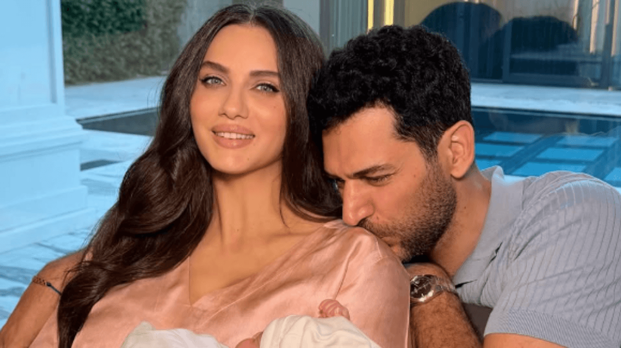 Murat Yildirim dhe Iman Elbani bëhen prindër për herë të dytë