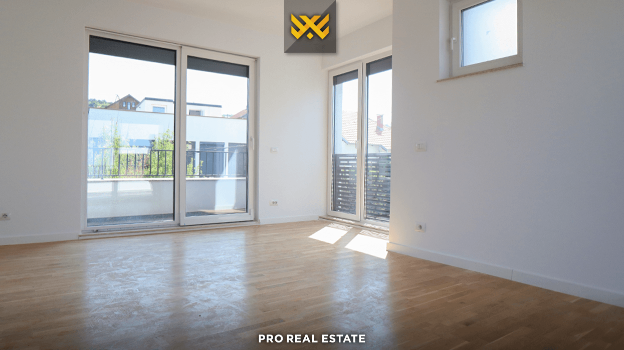 Shtëpi 280m² për shitje në City Home, Matiçan – garazh, oborr dhe ambient familjar #16218