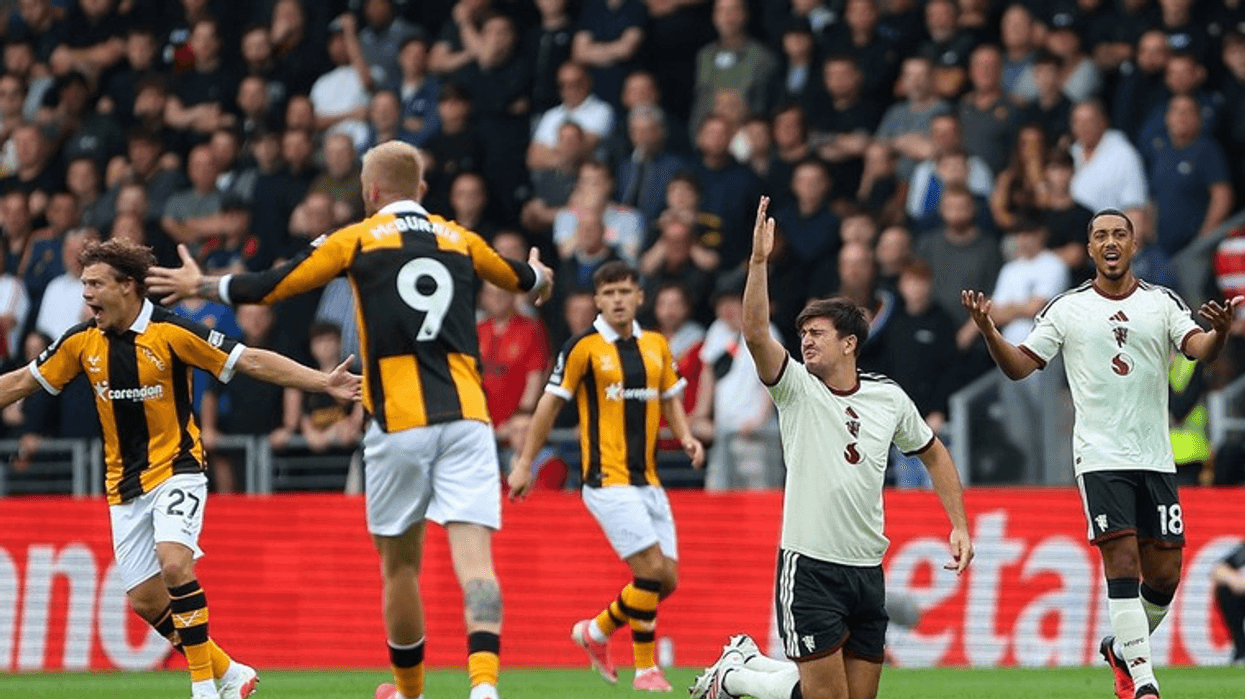 Gabimi i Manchester United: Luajti ndaj Hull Cityt me fanellë që shkel rregullat e Ligës Premier