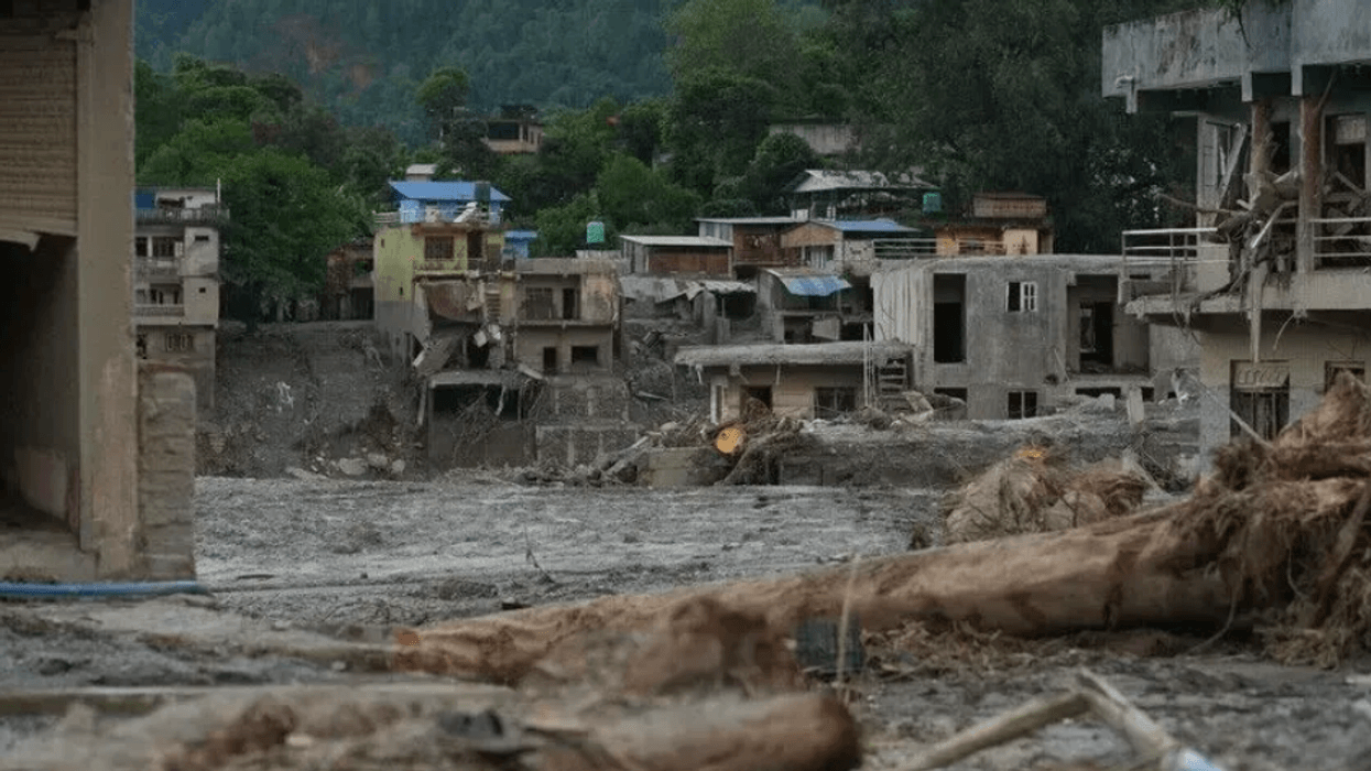 Numri i të vdekurve nga përmbytjet në Nepal rritet në 472, mbi 1 mijë të zhdukur