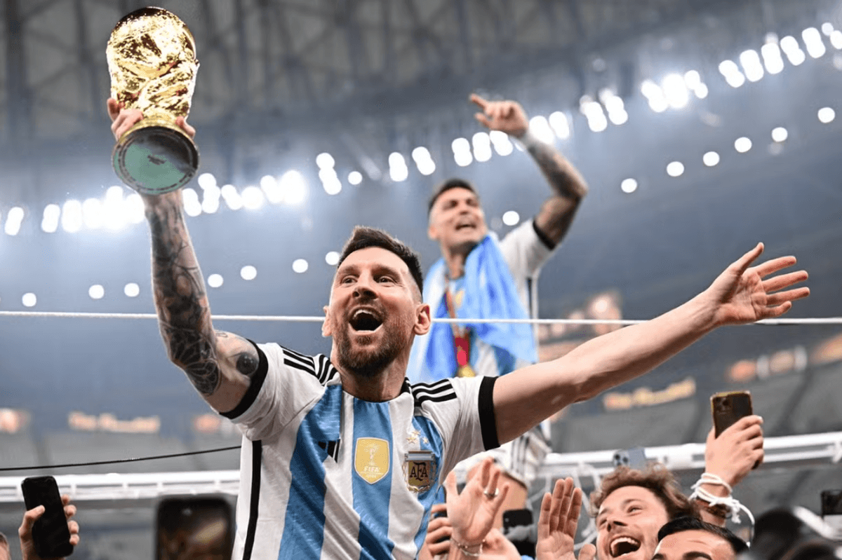 "Po pensionohem nga kombëtarja" - Leo Messi i jep lamtumirën Argjentinës