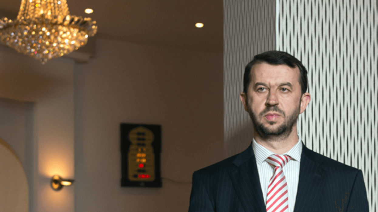 Imami Aliu për rastin në Llacë: Vdekja kërkon respekt, ndërsa morti nuk është vend për spektakël Imami Aliu për rastin në Llacë: Vdekja kërkon respekt, ndërsa morti nuk është vend për spektakël