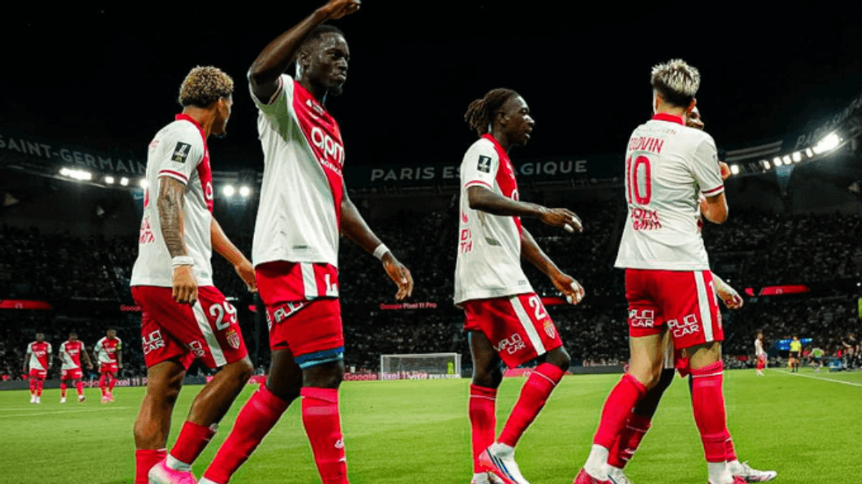 Monaco trondit PSG-në, kampioni pëson humbjen e parë të sezonit dhe mbetet ende pa fitore