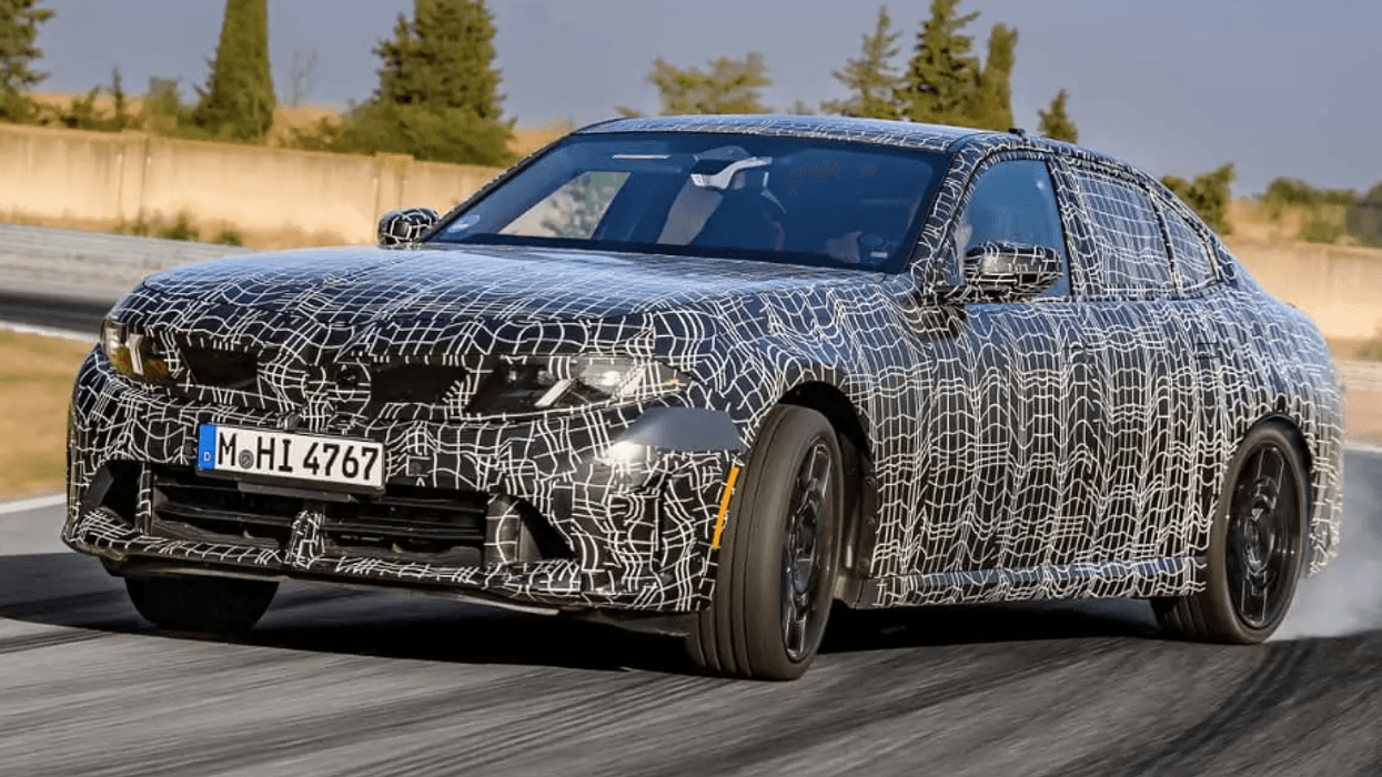 BMW Seria 3 e re merr një motor gjashtë cilindrash më të fuqishëm