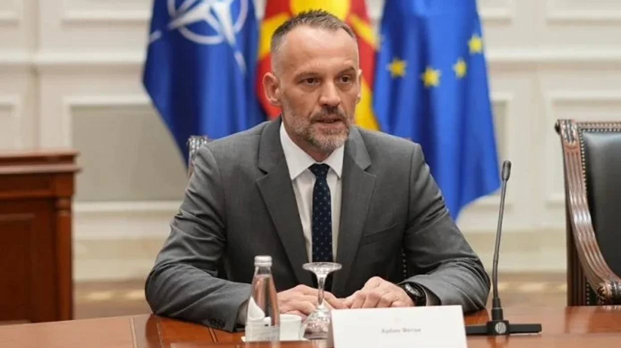 Qeveria autorizon Arben Fetain si pjesëmarrës në Komisionin e Venecias, do të shqyrtohet Ligji për përfaqësim adekuat