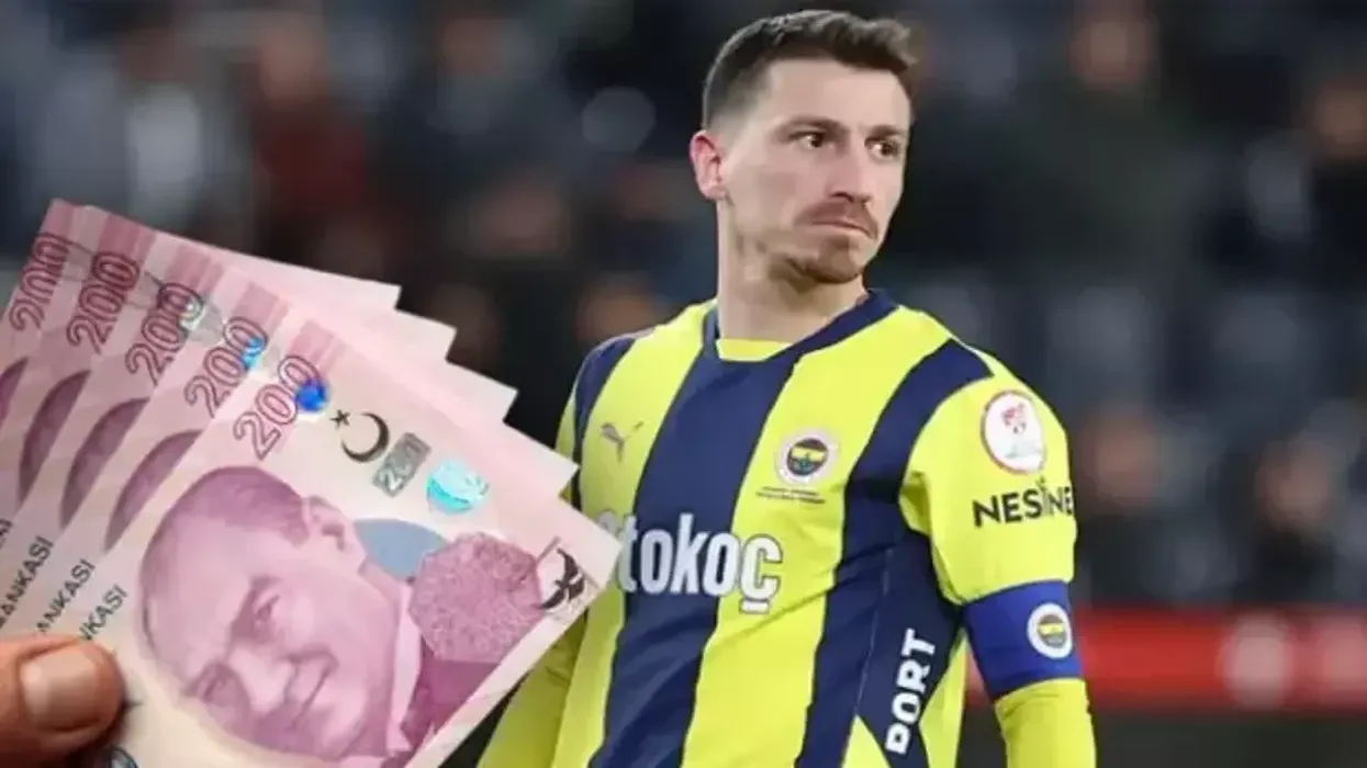 Zbulohen bisedat e kapitenit të Fenerbahces për baste, kishte fituar gjithmonë duke qëlluar faule dhe karton të verdhë Zbulohen bisedat e kapitenit të Fenerbahces për baste, kishte fituar gjithmonë duke qëlluar faule dhe karton të verdhë